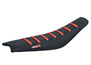 Housse de selle GASGAS EC-ECF 2007-2011 TOP BLACK- SIDE BLACK-STRIPES RED (M810-3BBR)